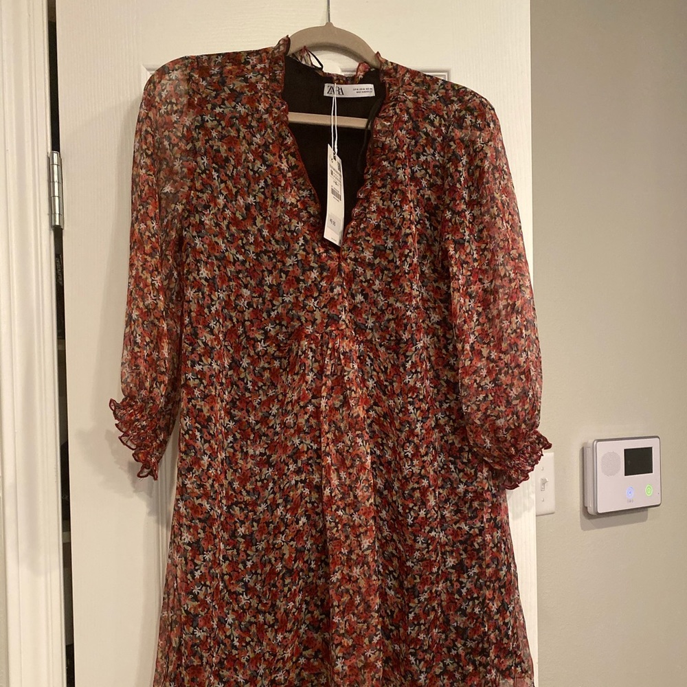 Zara Floral Dress NWT long sleeve Medium